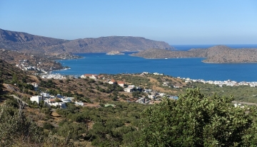 ELPL8468 – 8,000m² Building plot with superb views in Elounda