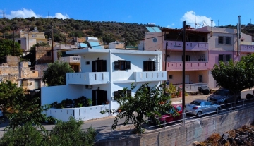 LAH5279 – Two-storey house in Lakkonia, Agios Nikolaos