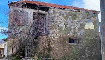 LTH2705 – Two-storey traditional house in Lasithi Plateau